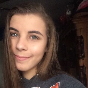 Meet your Posher, Brianna